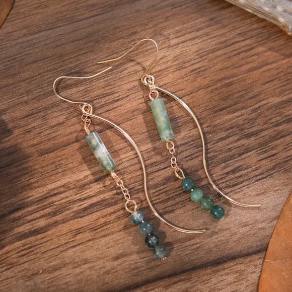 🔥Bohemian Vintage Style Earrings Drop & Dangle Tassel Pendant with Curved Design - Picture 3 of 6